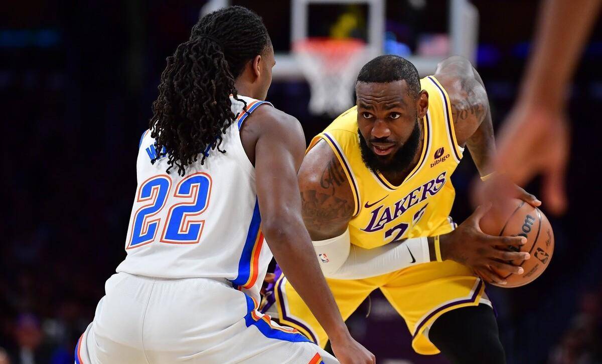 包含进攻狂人破门,球队主场再添一城,振奋人心的词条 包含进攻狂人破门,球队主场再添一城,振奋人心的词条