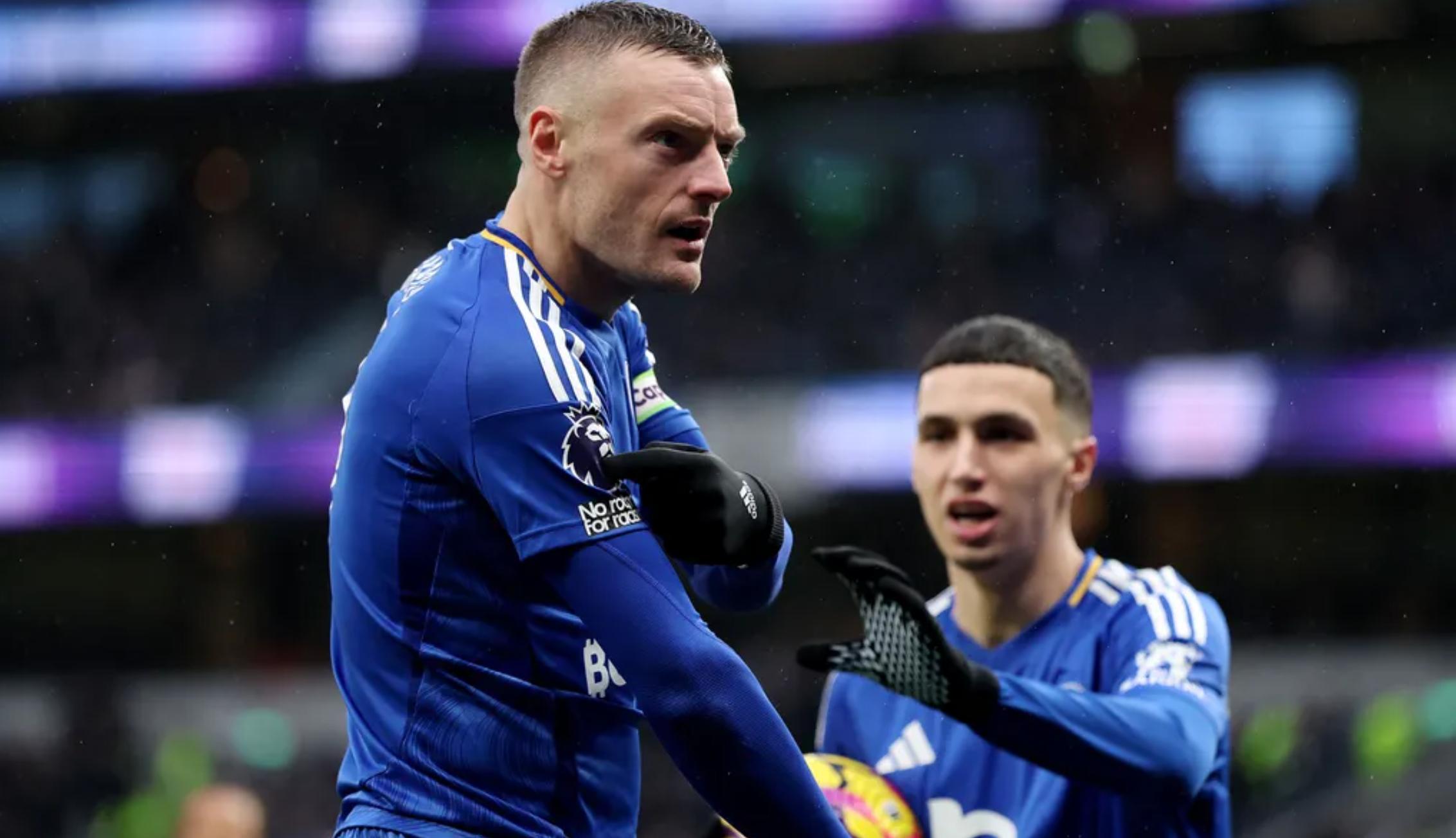 关于莱斯特城主帅赛后喜极而泣,球队士气高涨,势不可挡的信息 关于莱斯特城主帅赛后喜极而泣,球队士气高涨,势不可挡的信息