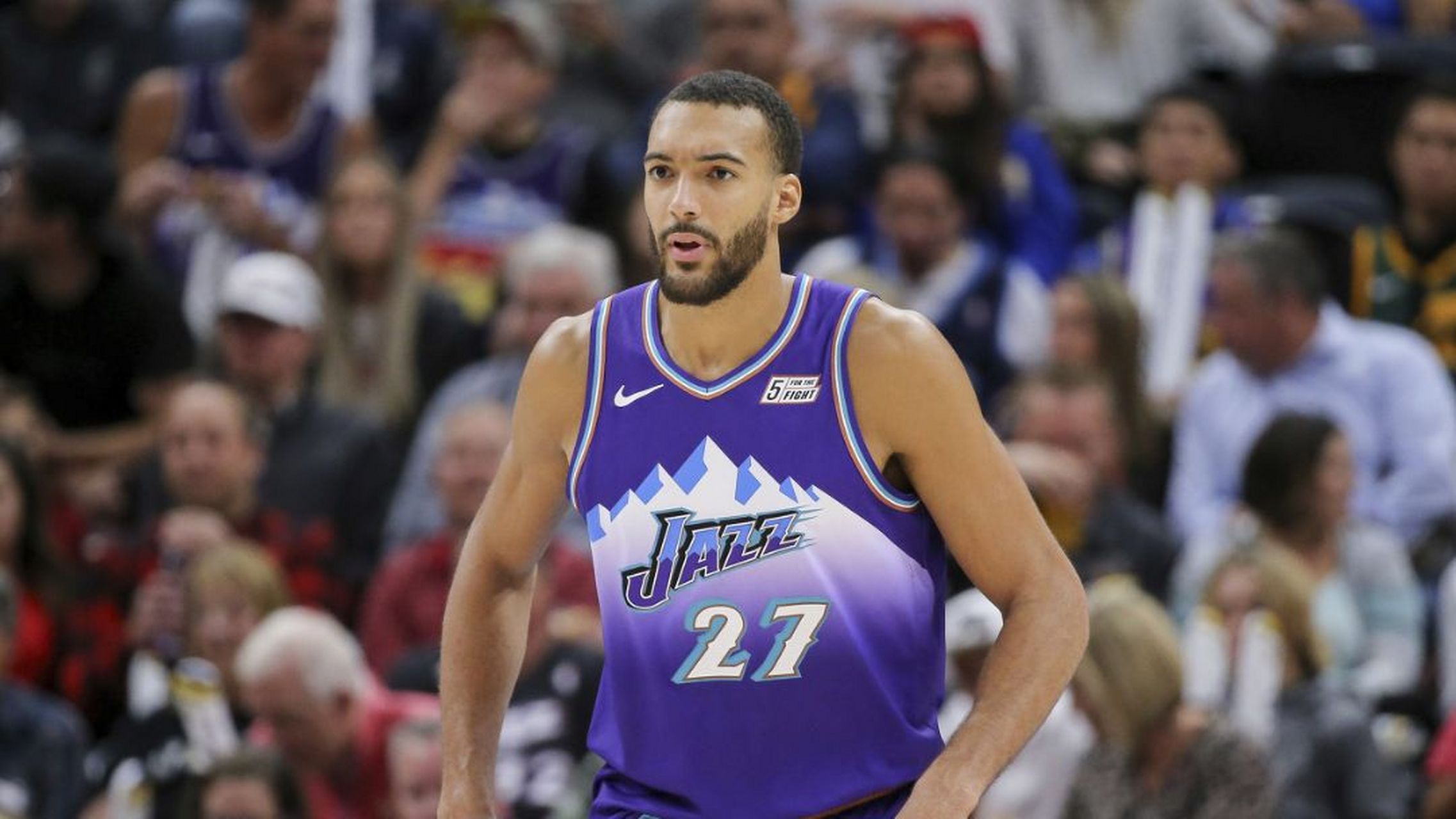 篮网绝杀山东队，戈贝尔惊艳四座