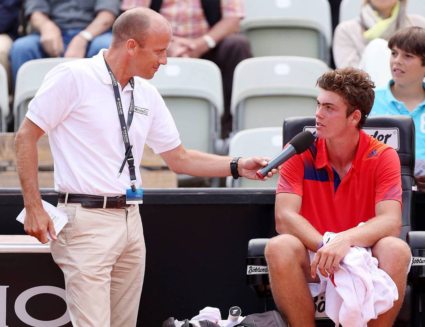 开云体育下载-ATP总决赛逆转年终总决赛，蒂姆扛起全队